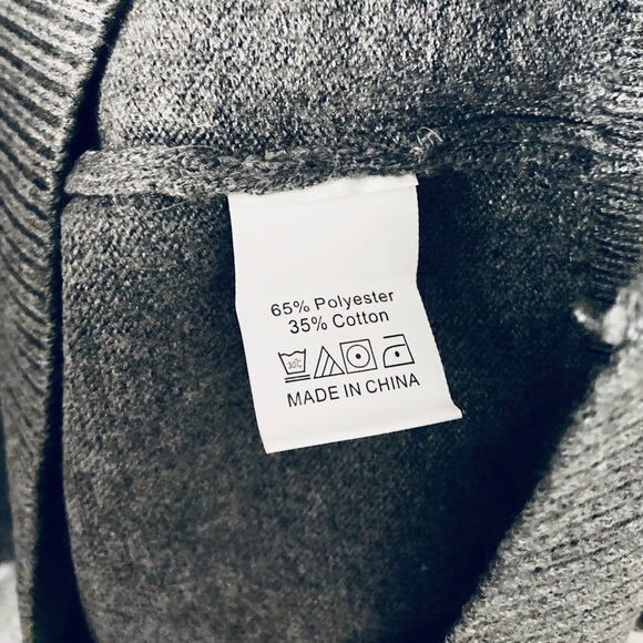 Amazon Pullover Sweater (Grey Cheetah) - Picture 5 of 6